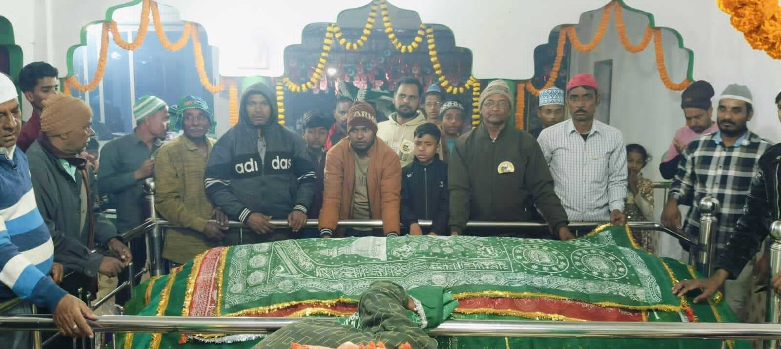 Bokaro News: जरीडीह बाजार में मना बाबा पत्थर शाह का सालाना उर्स