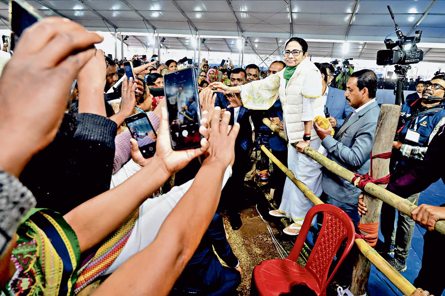 ममता की फिटनेस को लेकर कुणाल घोष के पोस्ट पर चर्चा