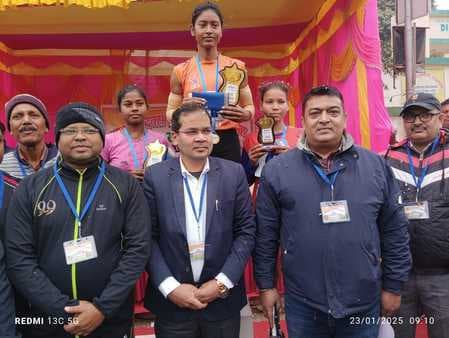 पांच किमी मैराथन के पुरुष वर्ग में प्रमोद को गोल्ड, महिला में सबीना रहीं अव्वल