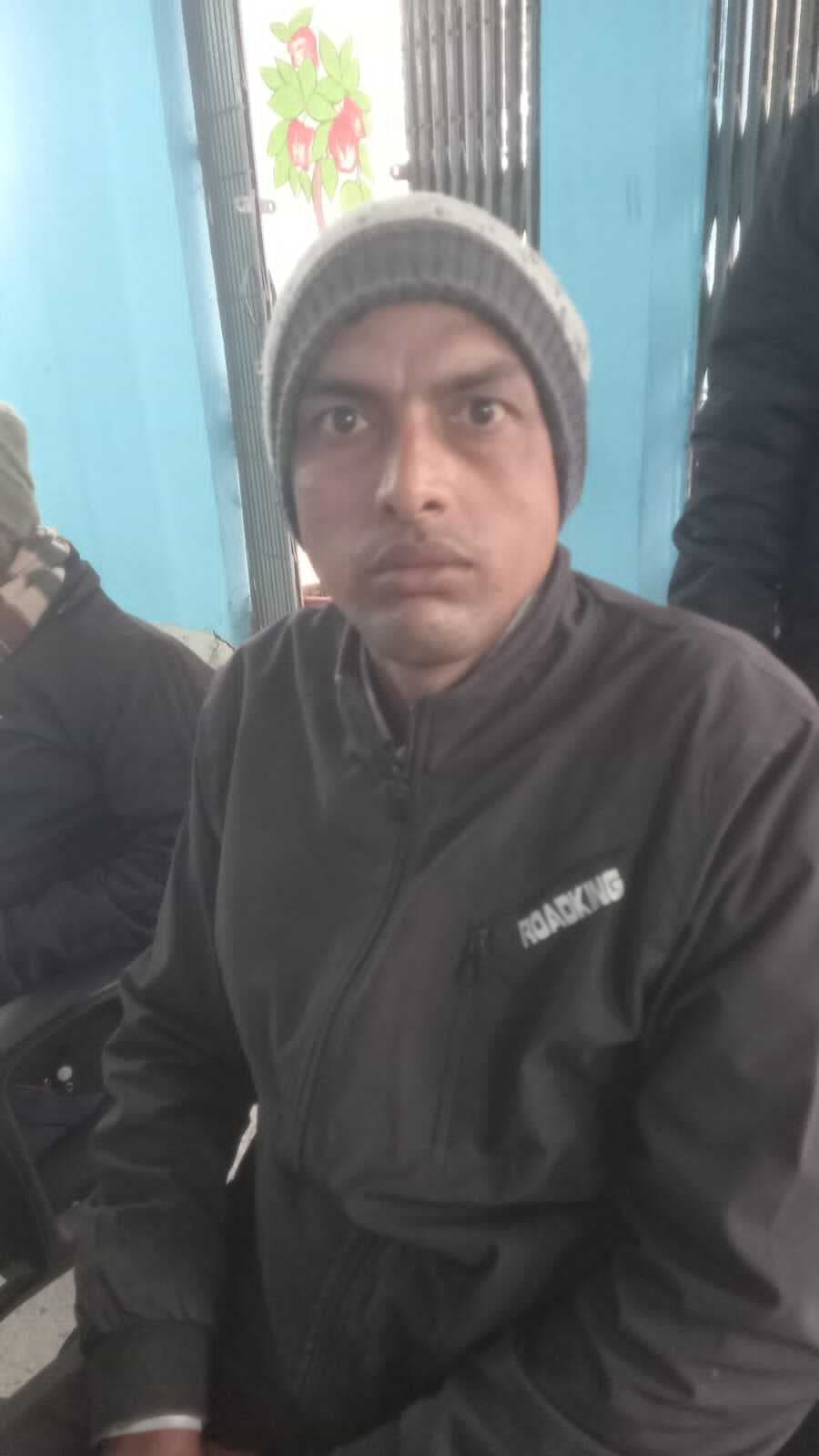 बंधन बैंक कर्मी से दिनदहाड़े 43 हजार की लूट