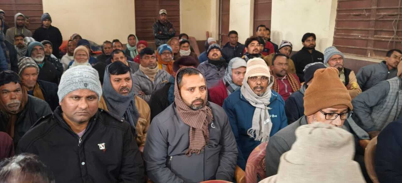 केवाईसी को लेकर एसडीओ ने डीलर के साथ की बैठक