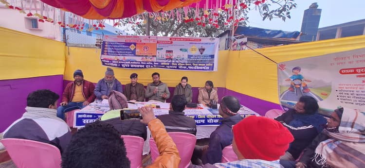 बिना ड्राइविंग लाइसेंस के नहीं चलाएं वाहन