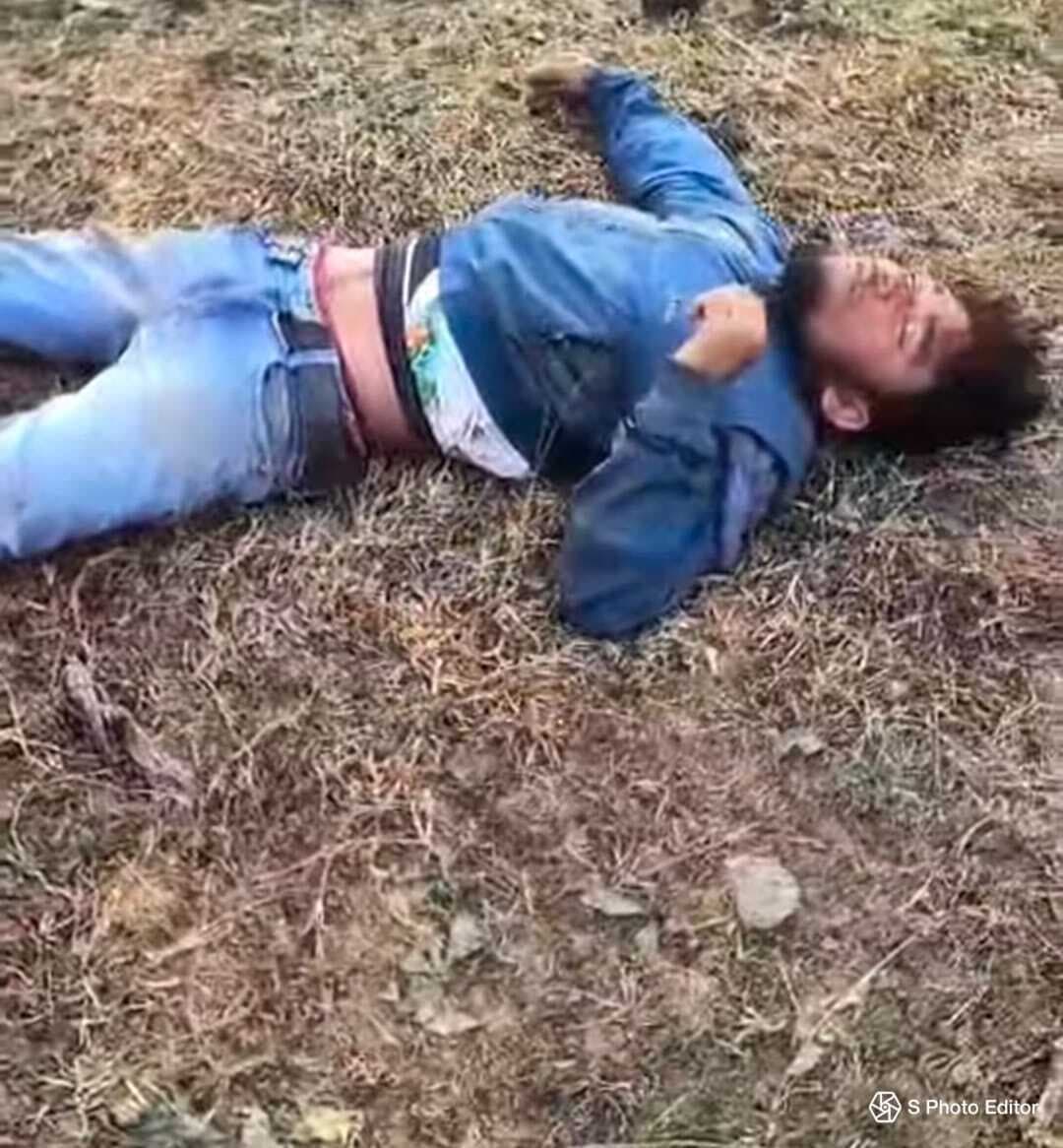 अनियंत्रित बाइक से गिरकर युवक गंभीर रूप से घायल