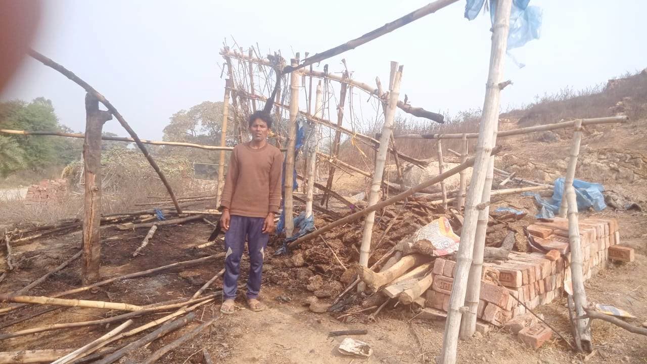 Aurangabad News : गोशाला में लगी आग, एक गाय झुलसी