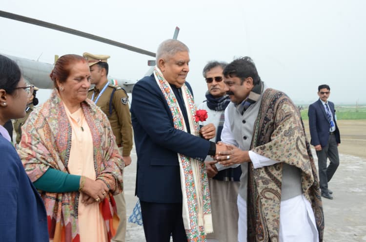 भारत के महान सपूत थे सामाजिक न्याय के मसीहा जननायक : उप राष्ट्रपति