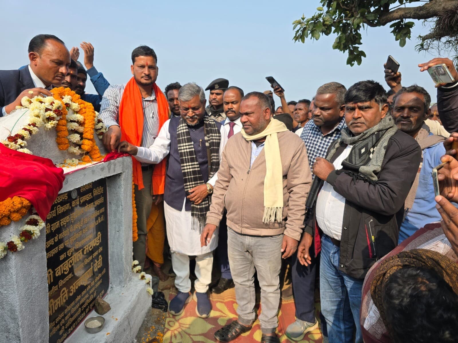 Giridih News :हेमंत की सरकार बनते ही राज्य में सर चढ़कर बोलने लगा भ्रष्टाचार : बाबूलाल