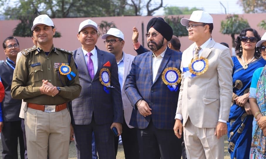 Bokaro News : तनाव दूर करने में खेलकूद मददगार : डीआइजी