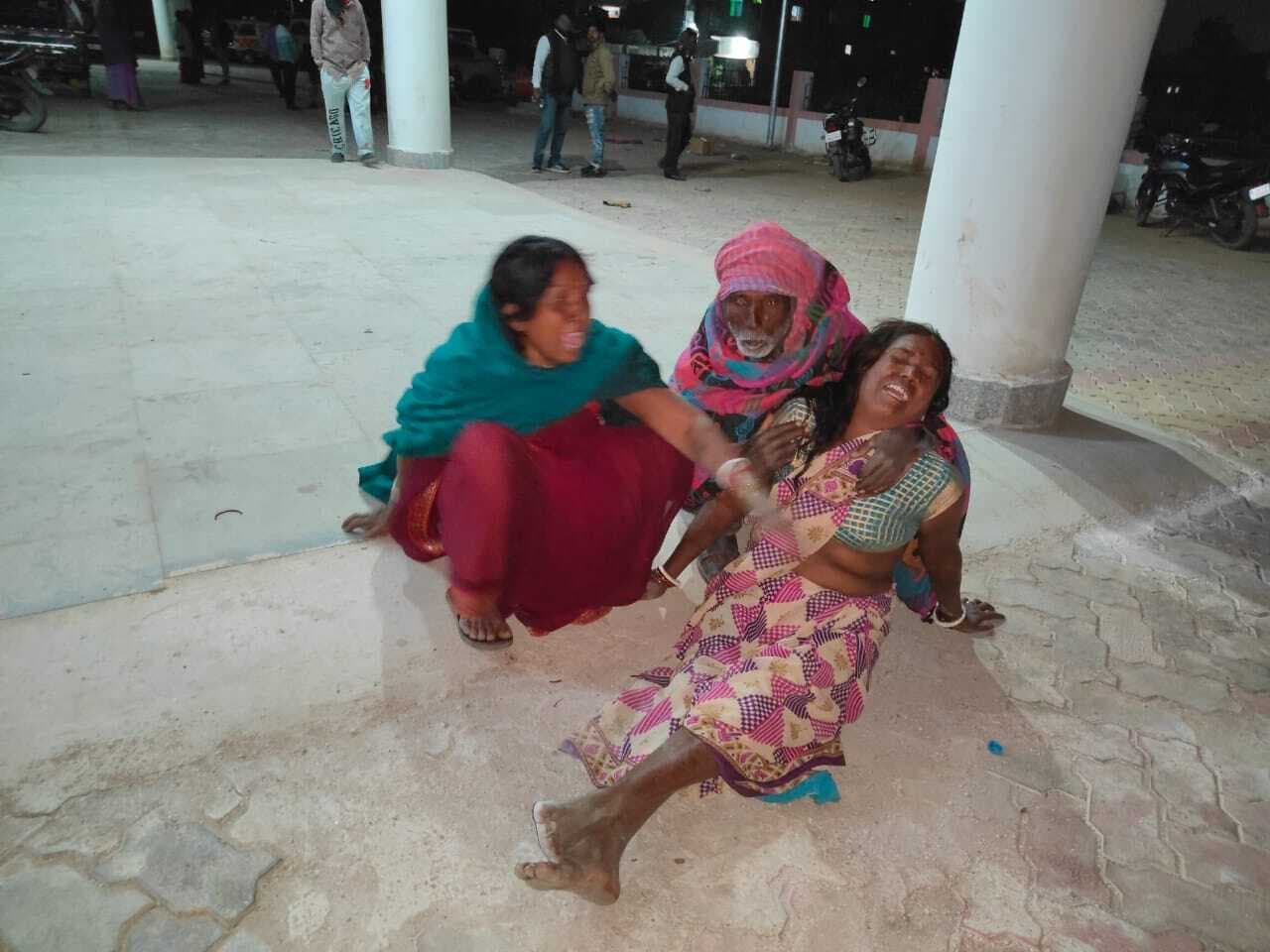 Giridih News: ट्रैक्टर से गिरकर जख्मी हुए युवक की मौत, इलाज में लापरवाही बरतने का आरोप