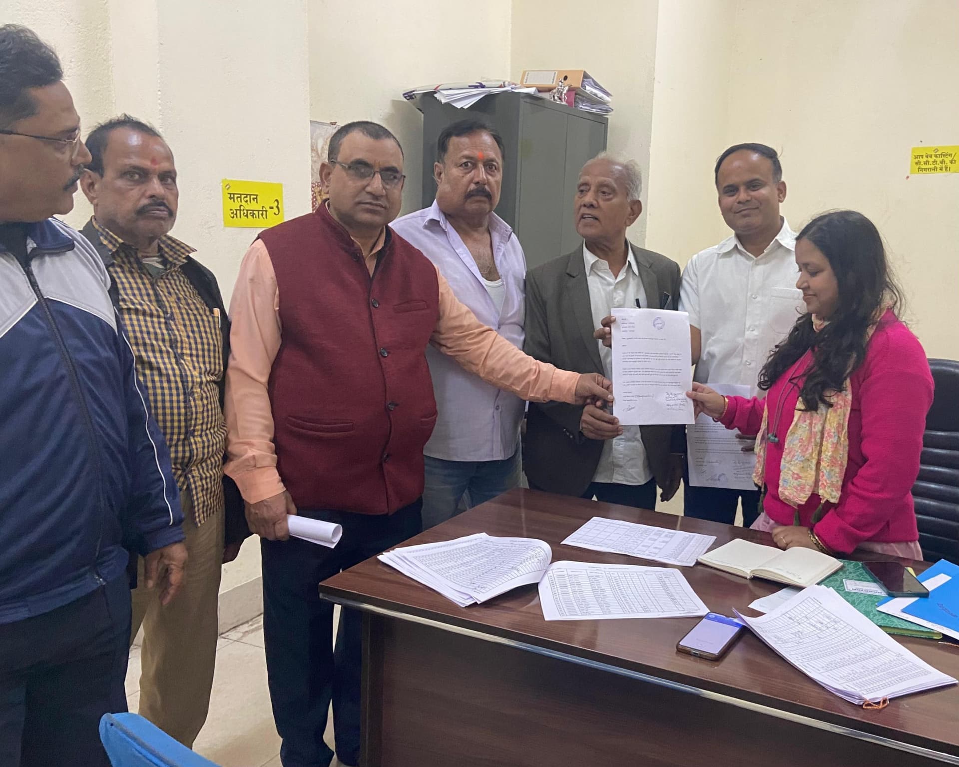 Jamshedpur news. नयी पाइपलाइन बिछाने का काम 15 दिनों में शुरू हो, अन्यथा आंदोलन