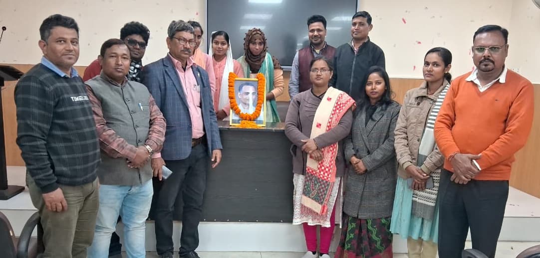 विश्व वेदना के कवि द्विजजी ने पूर्णिया कॉलेज को आगे बढ़ाया : प्रो शंभुलाल