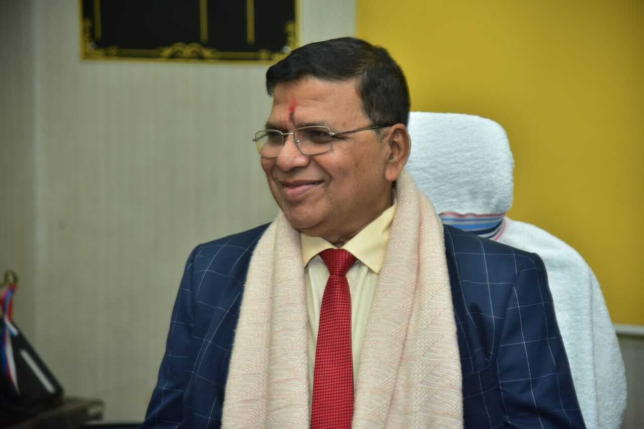 कॉलेजों के बही-खाता को रखें अपडेट, पेंशन के मामलों का भी करें निष्पादन : कुलपति