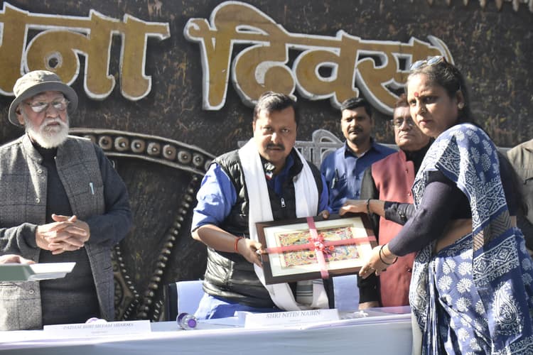 पीयू : आर्ट कॉलेज में शुरू होगी पीजी की पढ़ाई, कोर्स शुरू करने के लिए दिया प्रस्ताव