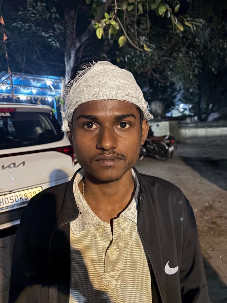 Jamshedpur news. गोलमुरी : मारपीट के बाद युवकों ने किया पथराव, चार घायल