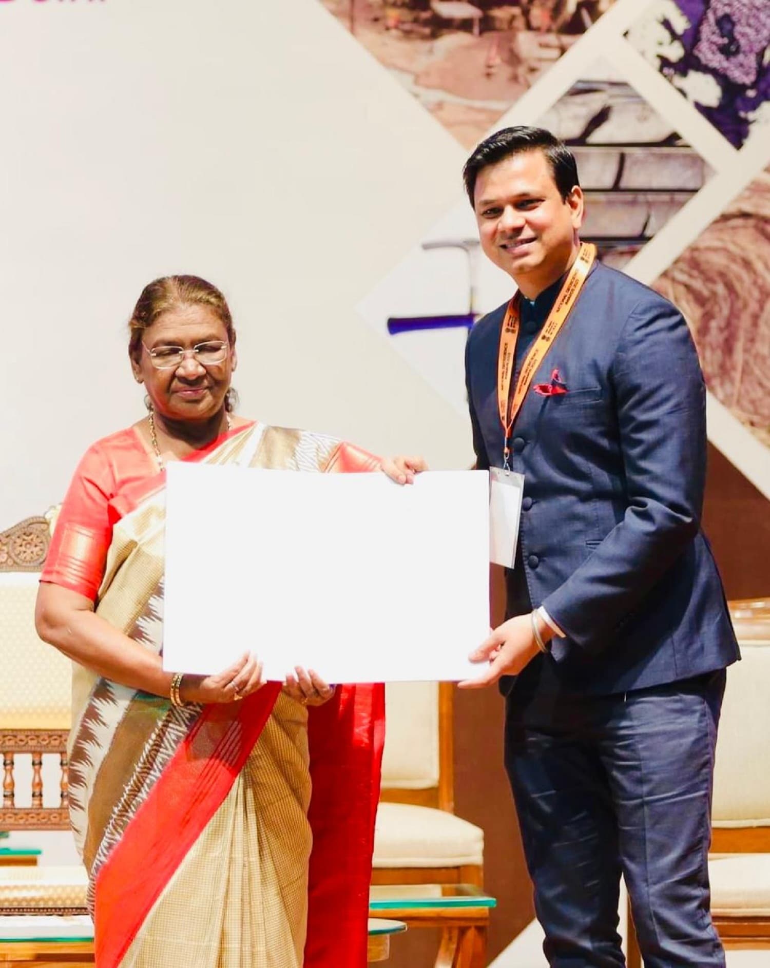 Bokaro News : राष्ट्रपति के साथ आज भोजन करेंगे बोकारो के डॉ विक्रम विशाल