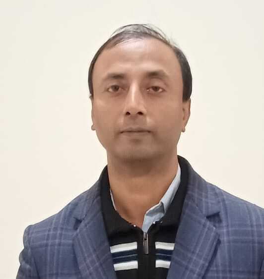 टीचर ऑफ द मंथ अवार्ड के लिए राजेश चयनित