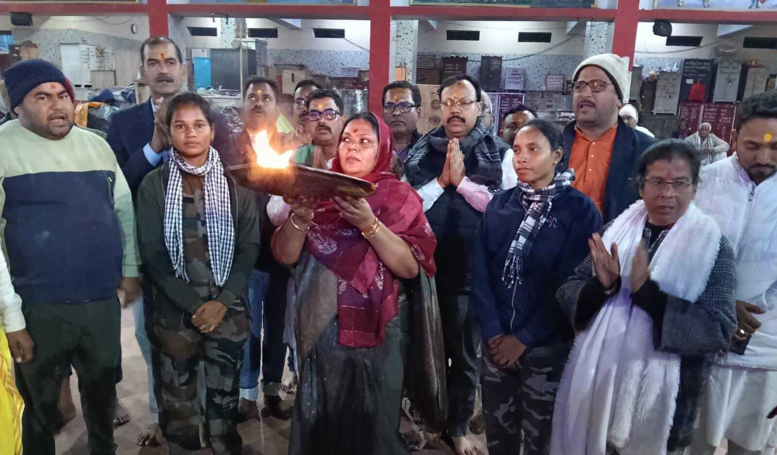 ग्रामीण विकास मंत्री ने की बाबा फौजदारीनाथ की श्रृंगार पूजा