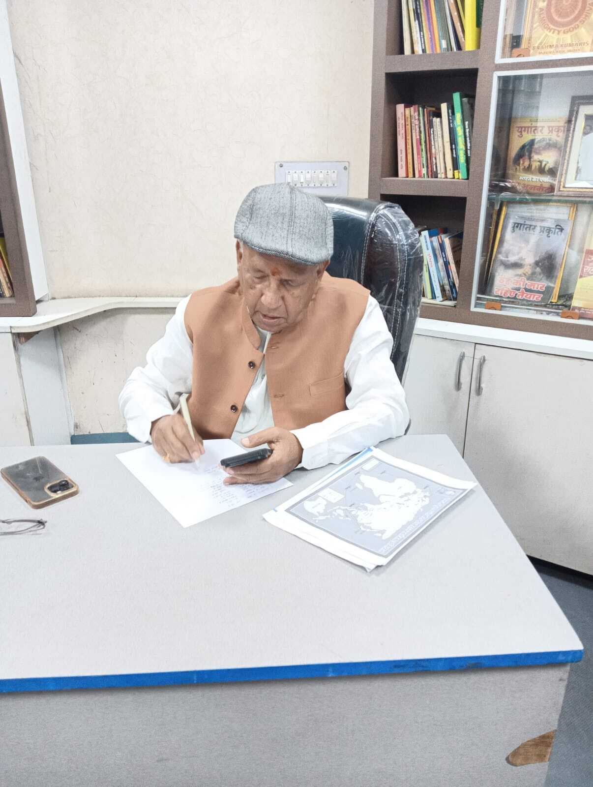 Jamshedpur News : संविधान के नाम पर आरोप-प्रत्यारोप ठीक नहीं : सरयू राय