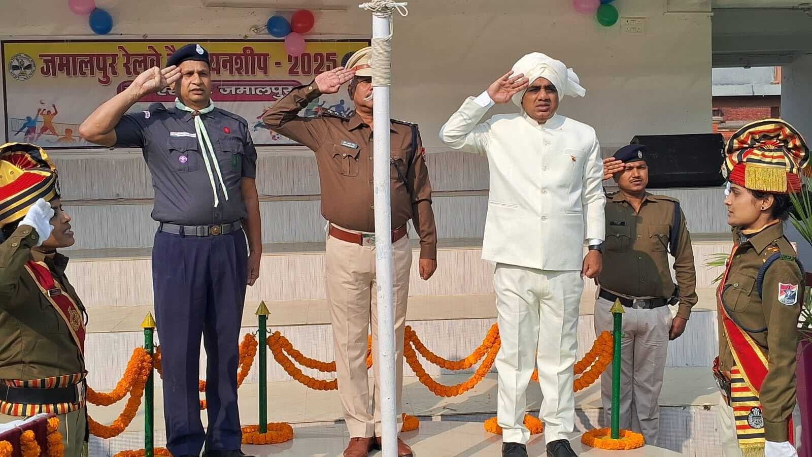 रेल कारखाना ने पिछले वर्ष की तुलना में वर्ष 2024 में 11.98 प्रतिशत अधिक बैगन का किया उत्पादन: सीडब्लूएम