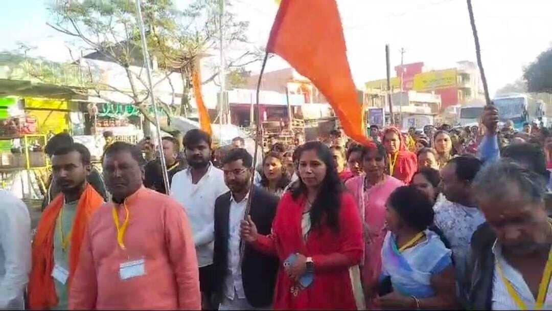 125 श्रद्धालुओं का जत्था महाकुंभ के लिए रवाना