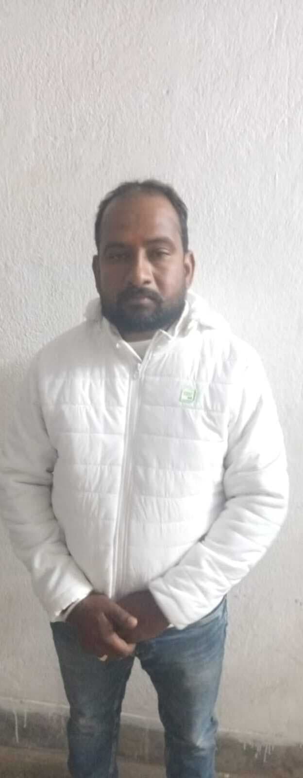 मंत्री पर टिप्पणी करने वाले युवक हिरासत में