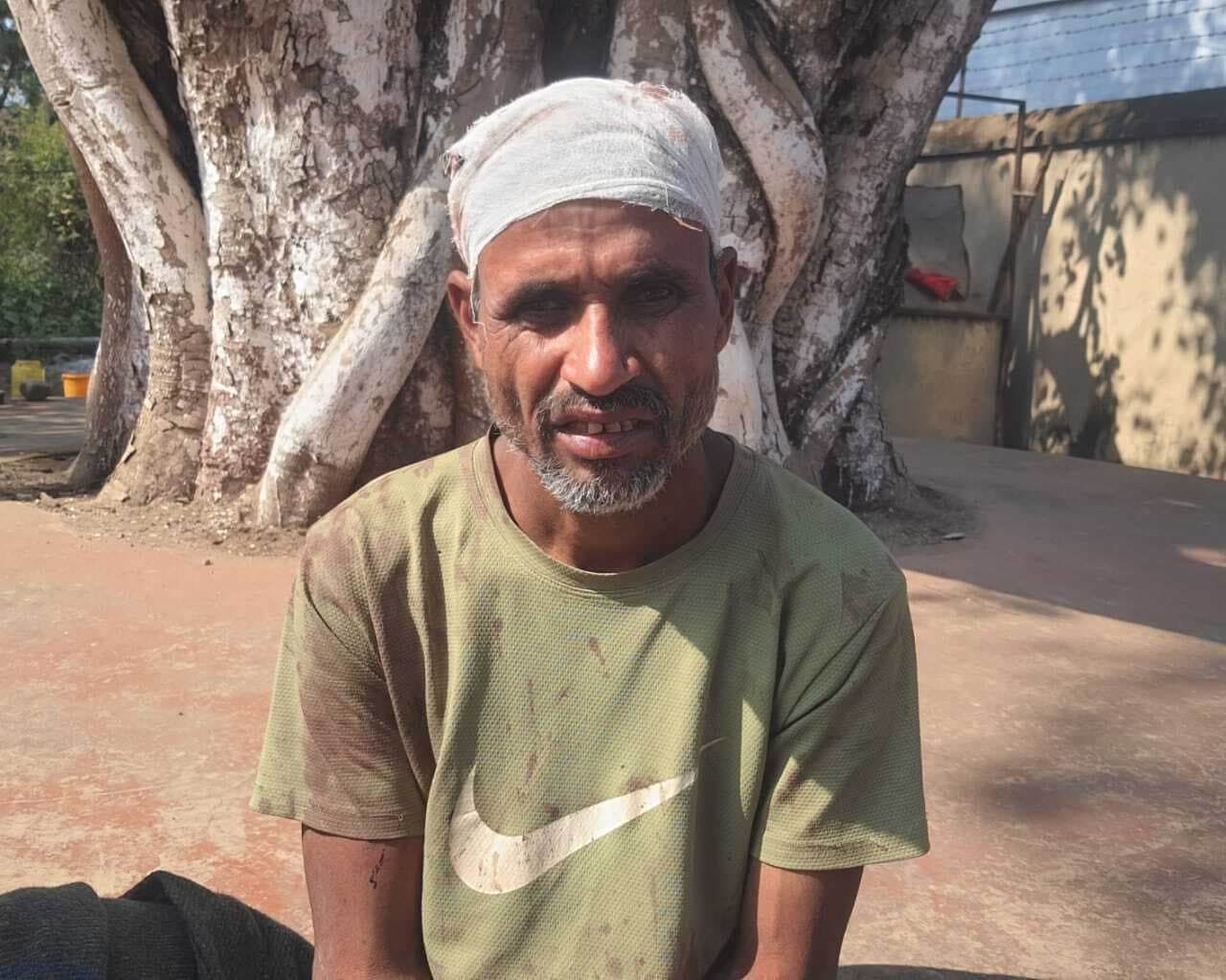 पारिवारिक विवाद में हुई मारपीट में पिता व पुत्र हुए घायल