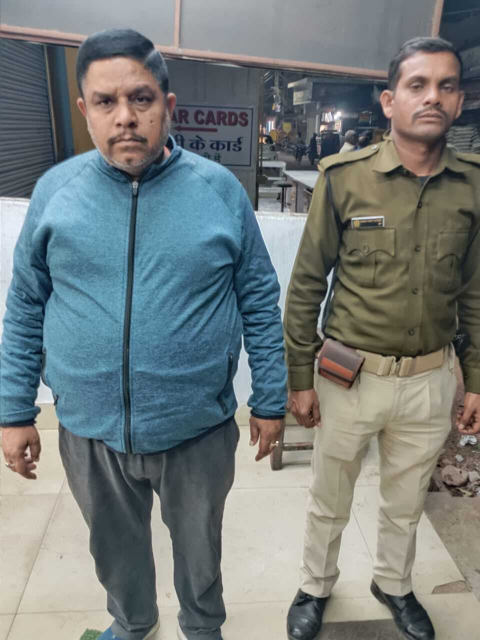 Jamshedpur News : पिता की हत्या का बदला लेने के लिये रोहित ने की थी ट्रांसपोर्टर संतोष सिंह की हत्या