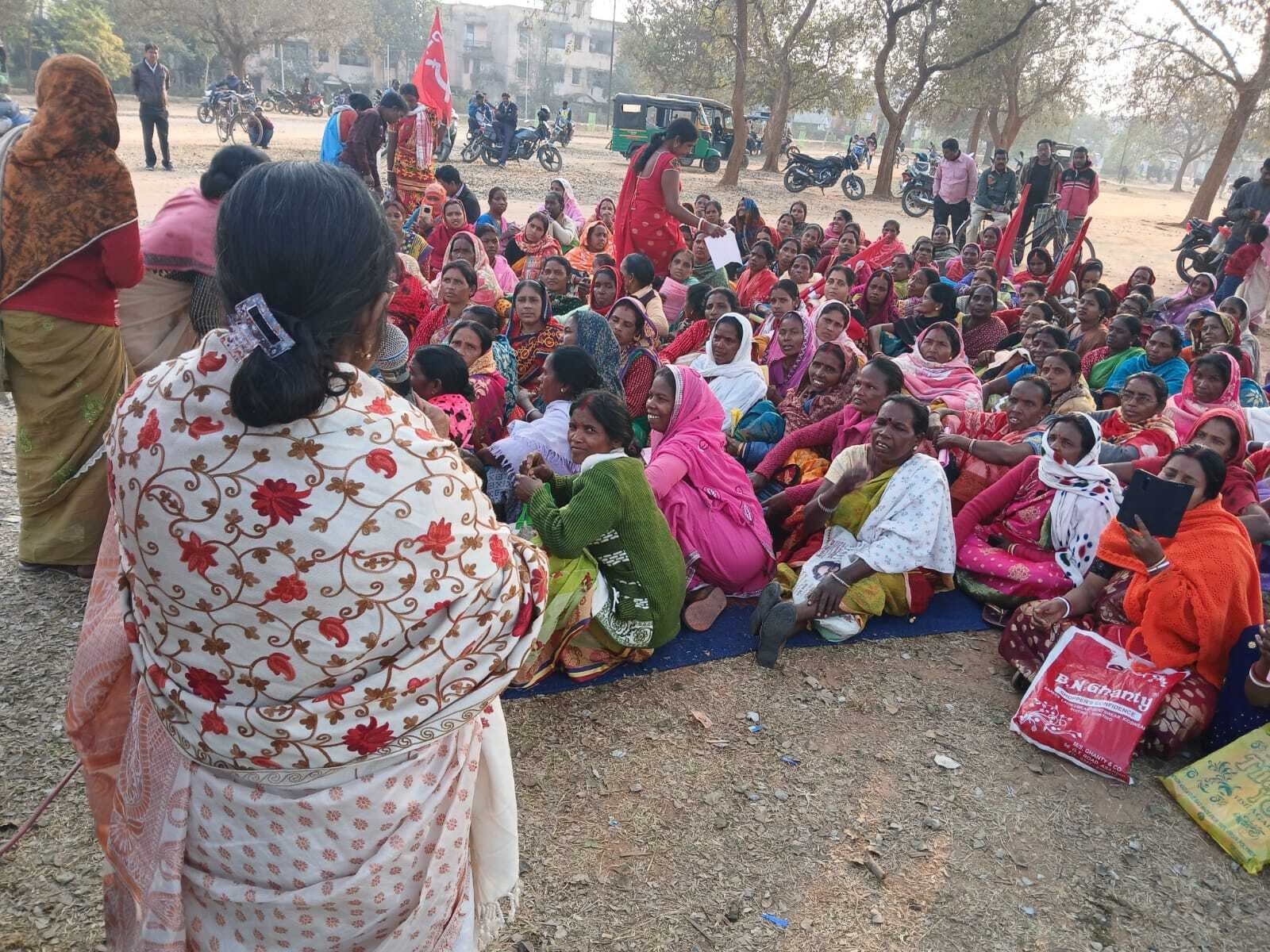 रसोइया-संयोजिकाओं को देना होगा 26 हजार रुपये मानदेय : अध्यक्ष