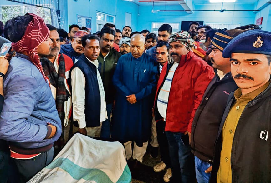 सोहरा में बदमाशों ने युवक को गोलियों से भूना, मौत