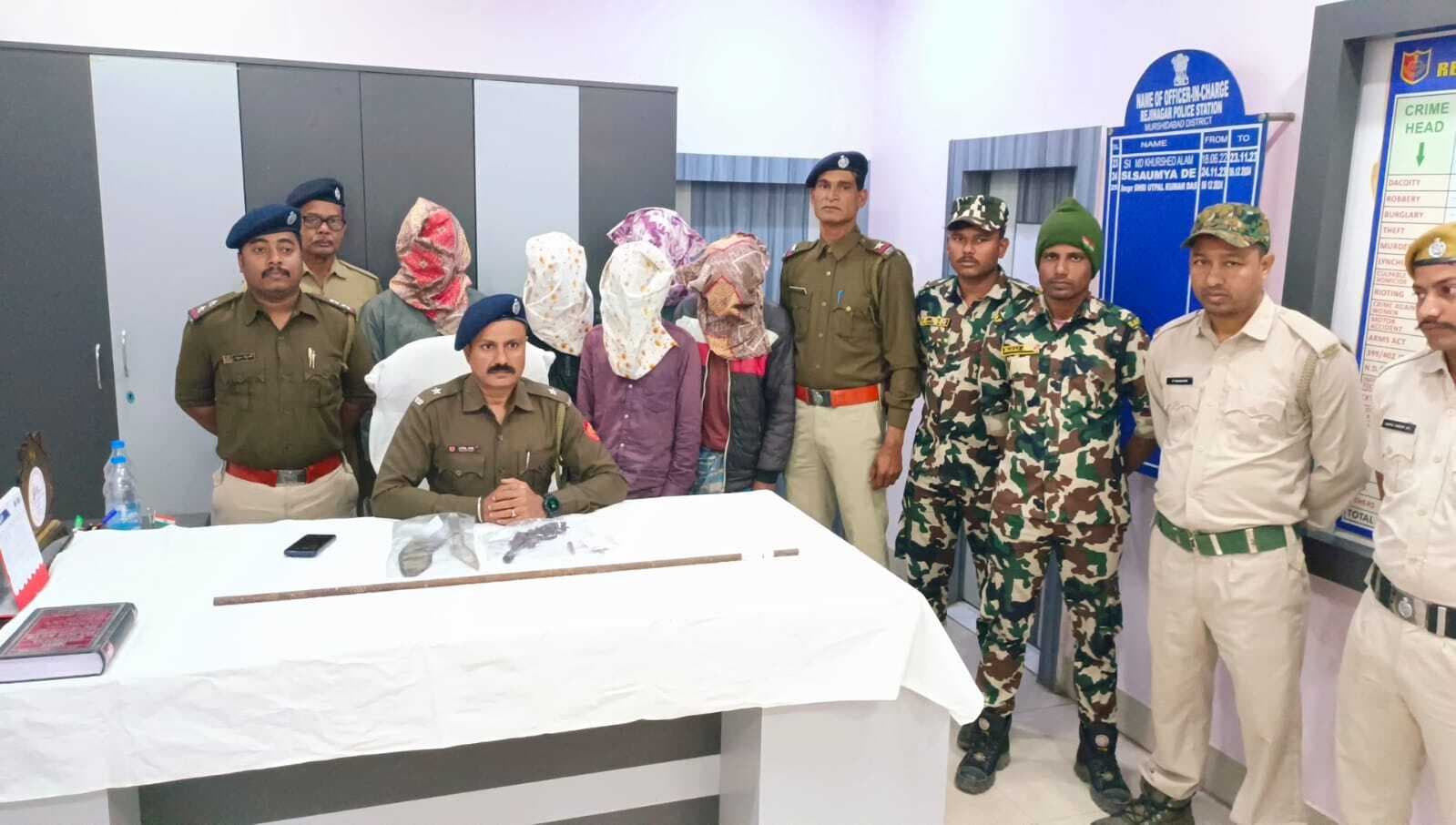 रेजीनगर से पिस्टल, कारतूस व भुजाली के साथ पांच गिरफ्तार