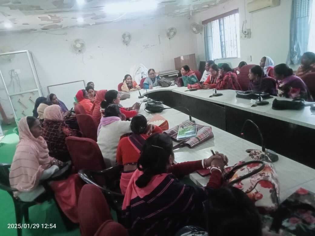 सेविकाएं समय पर मासिक प्रतिवेदन जमा करें :  सीडीपीओ