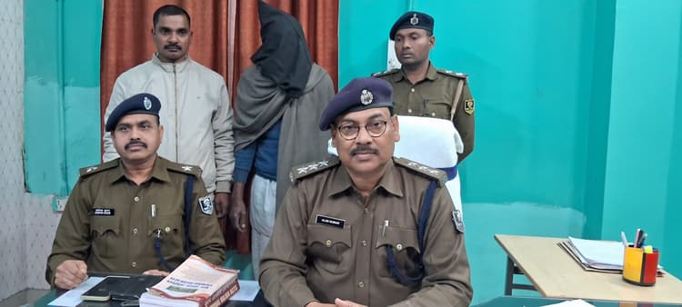 वाहन चेकिंग के दौरान 123.45 किलो गांजा बरामद, एक गिरफ्तार