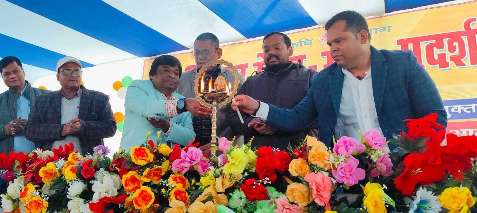 छोटे किसानों के घर जाकर उनकी समस्याओं का करें निदानः डीएम