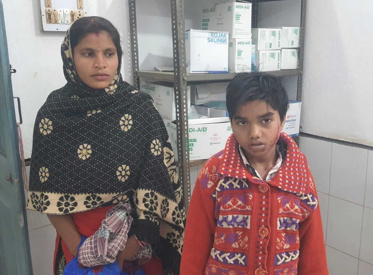 कठौन स्कूल के कुंआ में गिरकर बालक हुआ घायल