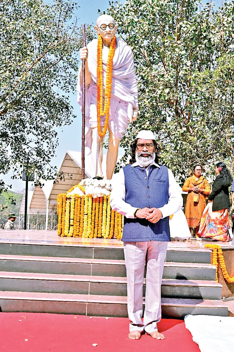 Ranchi news : बापू के विचार समाज के लिए प्रेरणा स्रोत : हेमंत सोरेन