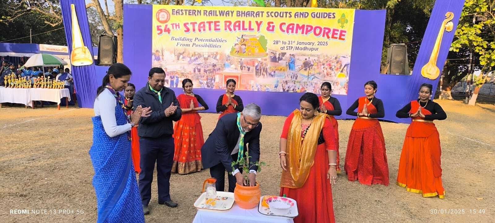 Deoghar news : स्काउट्स के बच्चों की प्रदर्शनी से बहुत कुछ सीखने को मिलता है : महाप्रबंधक