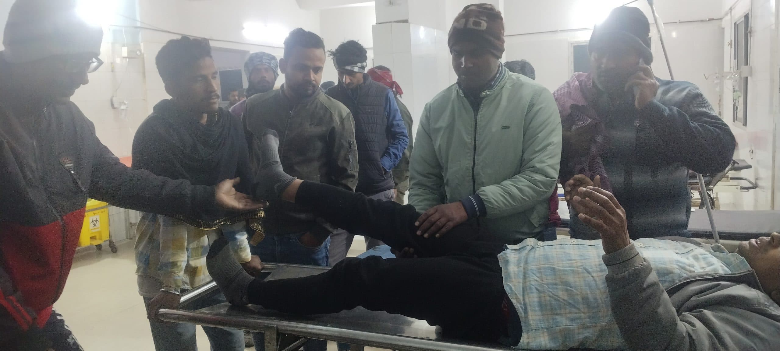 कार्यपालक सहायक से लूटपाट का बदमाशों ने किया प्रयास