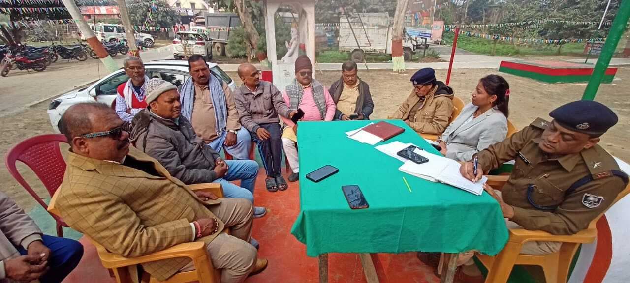 Madhubani News : पूजा समिति को लेना होगा लाइसेंस