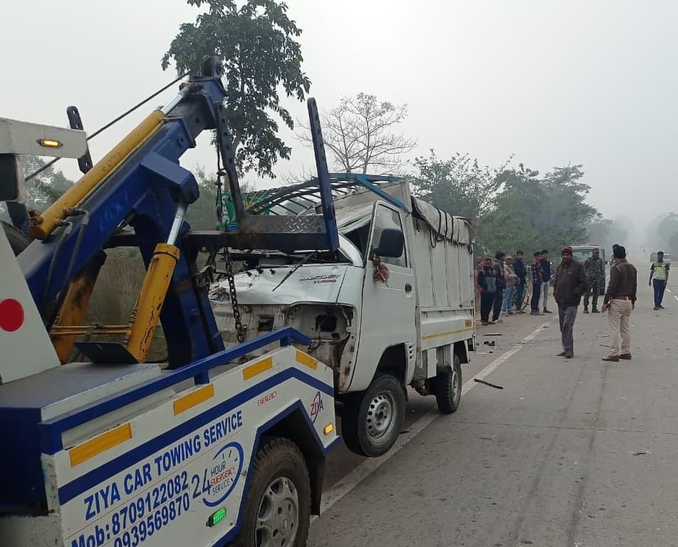 Bokaro News : अज्ञात वाहन की टक्कर से मालवाहक के चालक की मौत