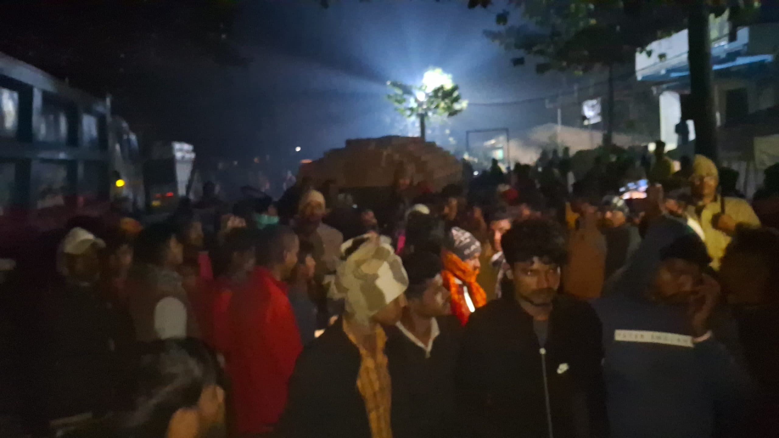 Bhagalpur news सड़क हादसे में बाइक सवार दो जख़्मी, रेफर