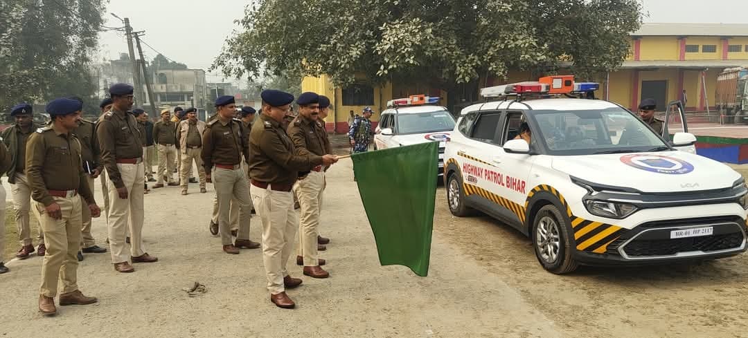 राजमार्ग पर अत्याधुनिक गश्ती वाहन तैनात