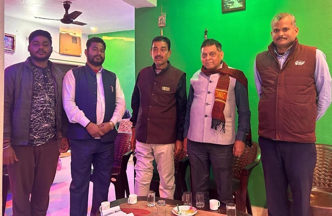 भ्रष्टाचार की इमारत पर राजकुमार बने हुए हैं तेजस्वी: नीरज