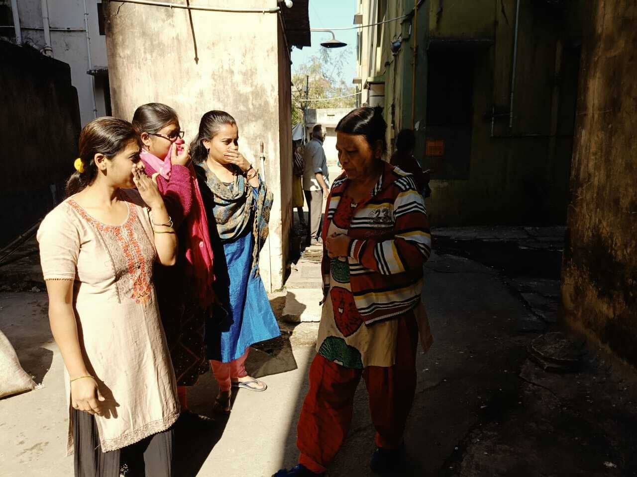 Jamshedpur news. सोनारी दोमुहानी क्षेत्र के चार अपार्टमेंट के लोग गंदे पानी और शौच के कारण बंधक जैसा हाल, सो रहा जेएनएसी