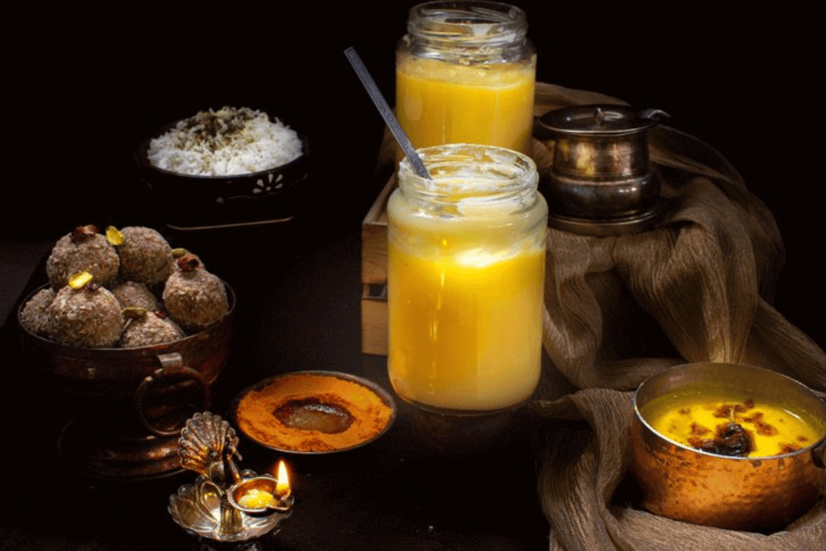 Haircare Tips by Ramdev Baba: महंगे खुशबूदार प्रोडक्ट नहीं, घर का बना घी करेगा जादू