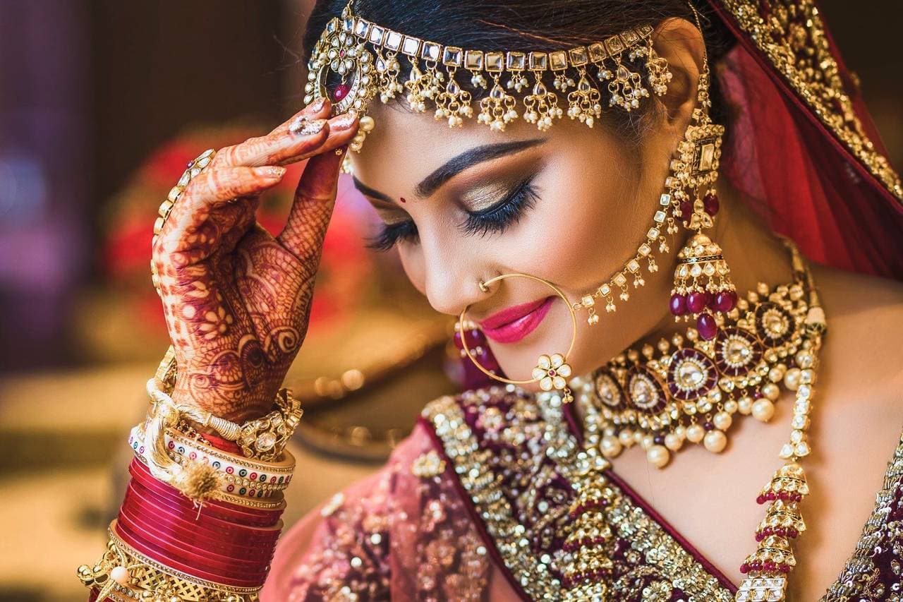 Bridal Makeup Tips : ये 5 मेकअप टिप्स जो बनाएं दुल्हन को खूब सुंदर और ग्लैमरस