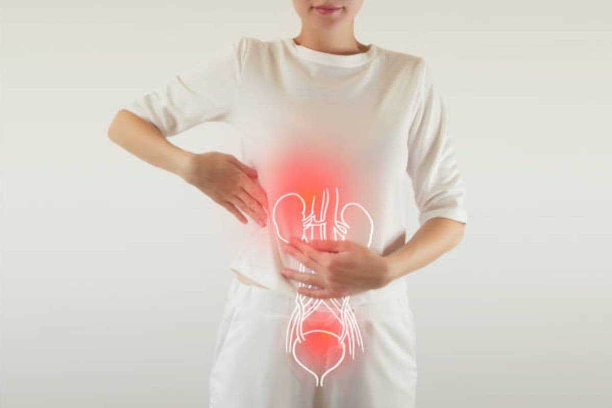 Health Tips: पेट की गैस से पाना चाहते हैं राहत, तो किचन में रखी इन चीजों को करें इस्तेमाल