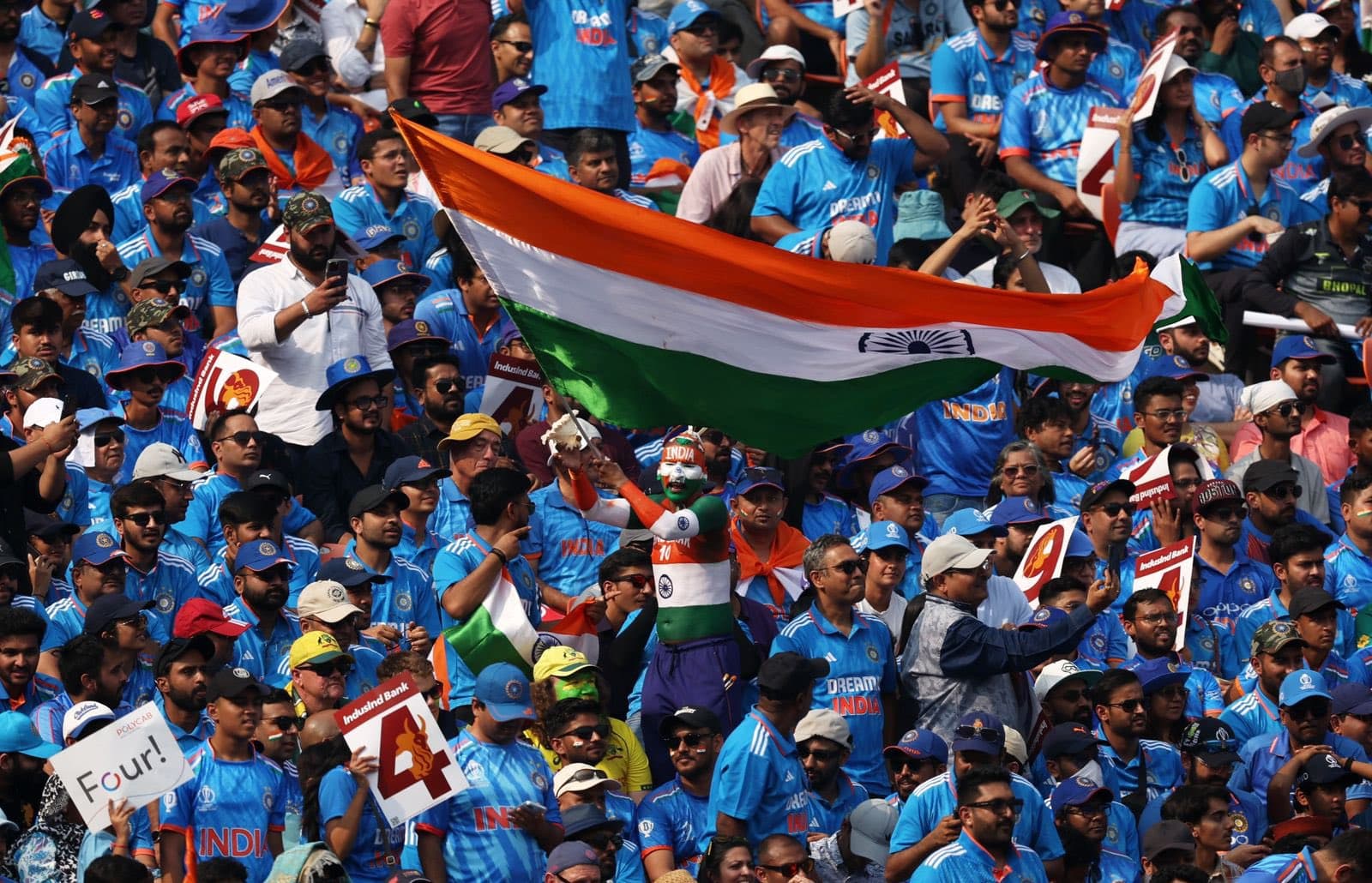 Champions Trophy: अगर भारत पहुंचा फाइनल में और दुबई में हुआ मैच तो कब मिलेगा टिकट