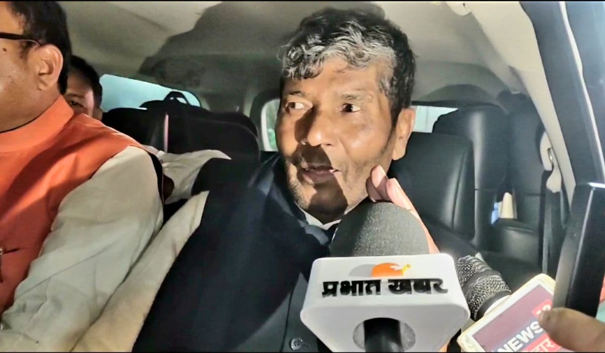Video: पशुपति पारस ने सभी अटकलों पर लगाया विराम, कहा- लालू यादव हमारे अभिभावक और...