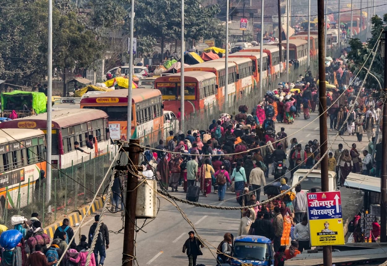 क्या है महाकुंभ का VIP प्रोटोकॉल, जिसे सीएम योगी ने कर दिया बंद, जानें इसके बारे में