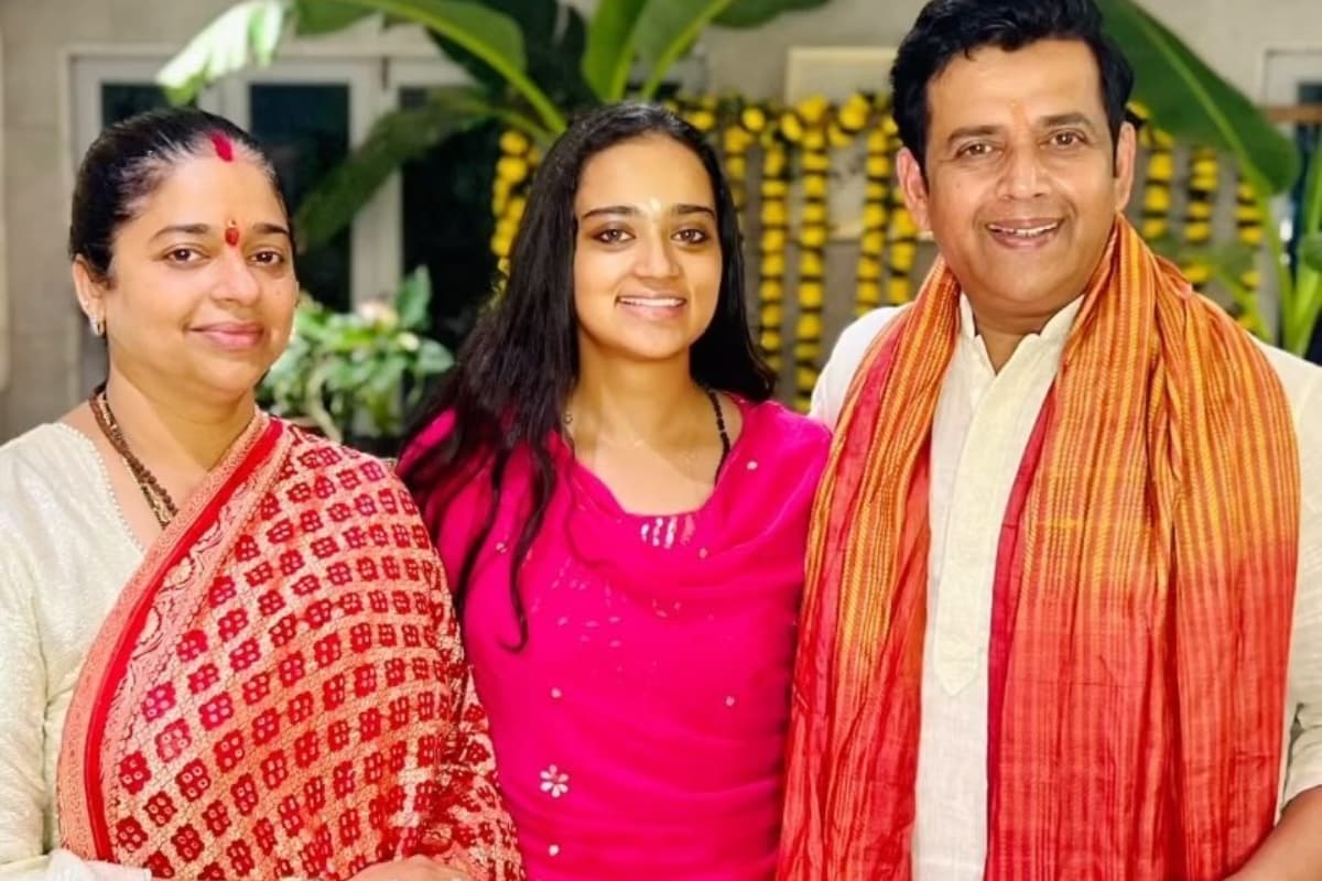भोजपुरी के इस सुपरस्टार की बेटी बनी अग्निवीर, ग्लैमर वर्ल्ड की जगह चुना सेना का रास्ता, जानें नाम