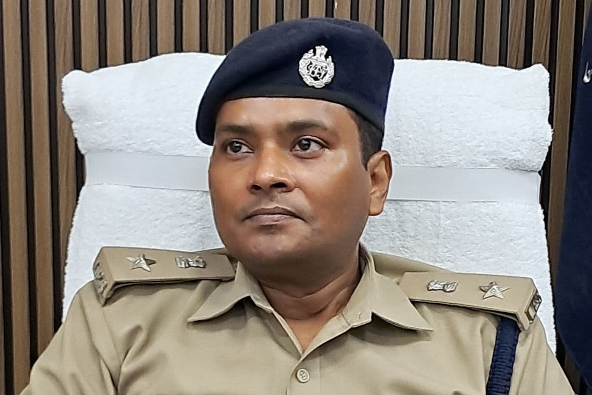 Bihar News: जीरो टॉलरेंस पर बिहार पुलिस, 32 लाख रुपये की वसूली मामले में SHO गिरफ्तार, ड्राइवर फरार